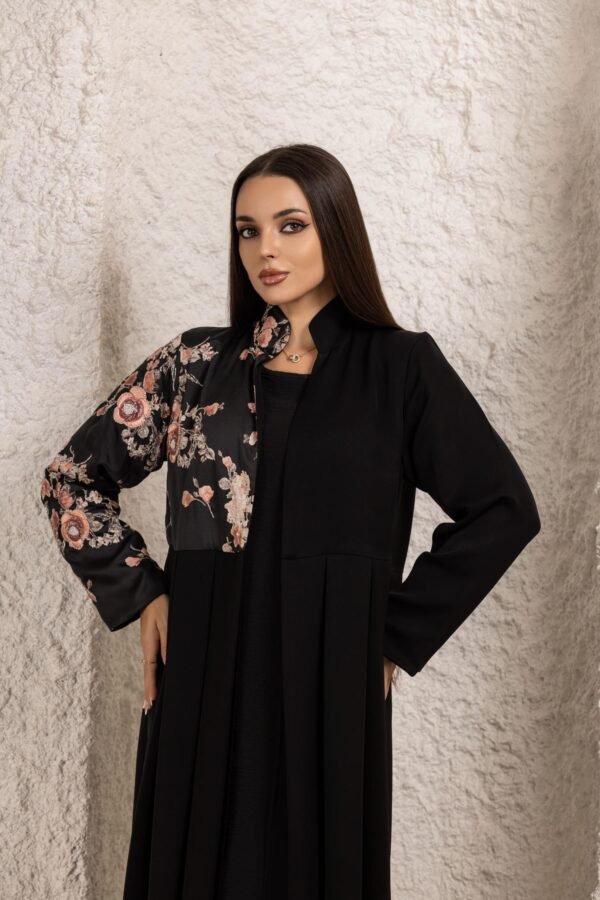 Lily-Abaya (2)