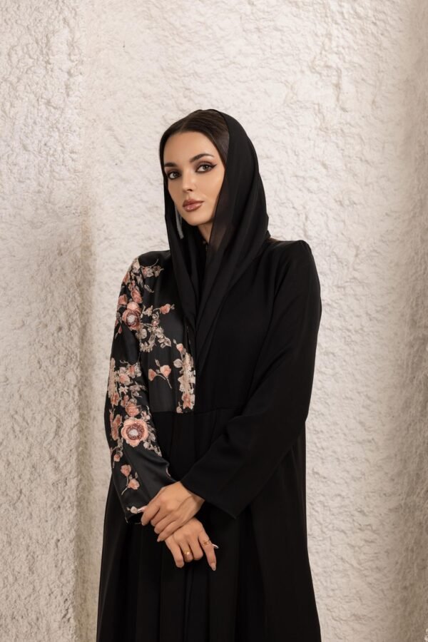 Lily-Abaya (6)